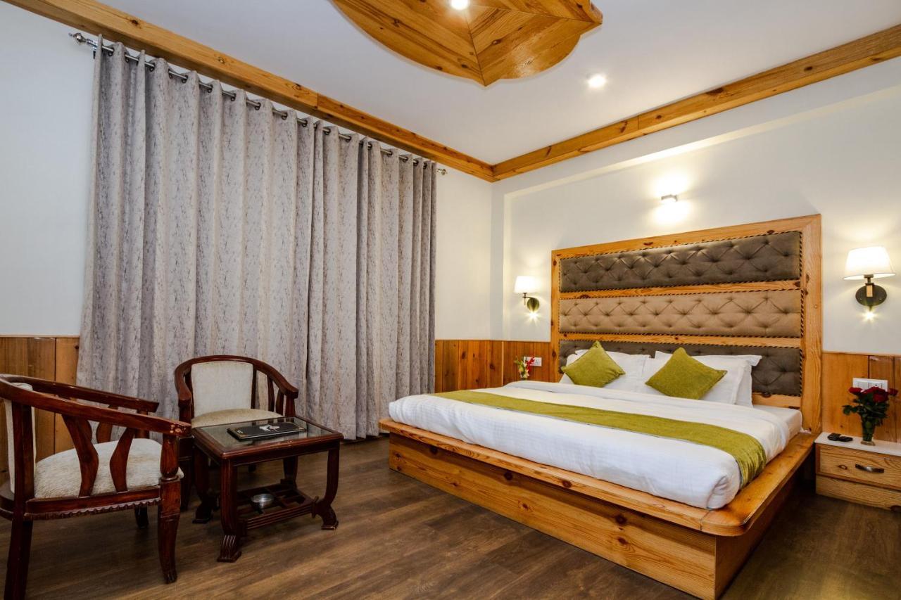 Vaibhav Regency Hotel Manali  Exterior photo