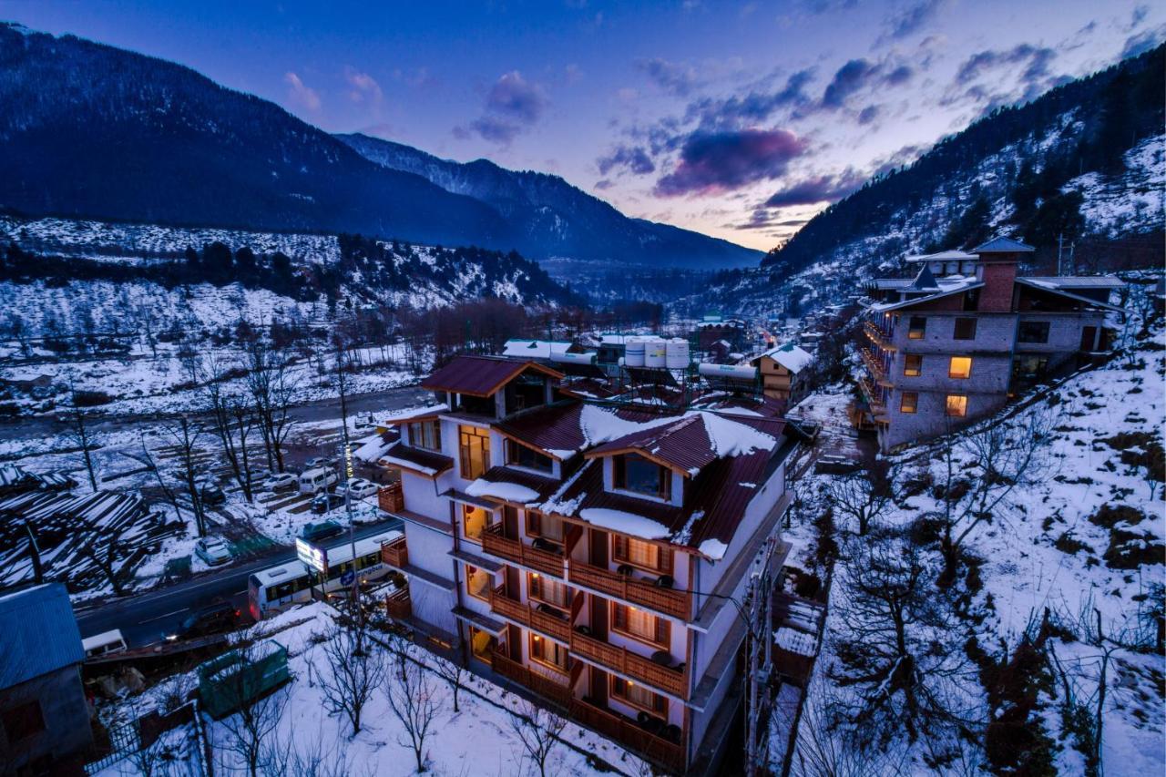Vaibhav Regency Hotel Manali  Exterior photo
