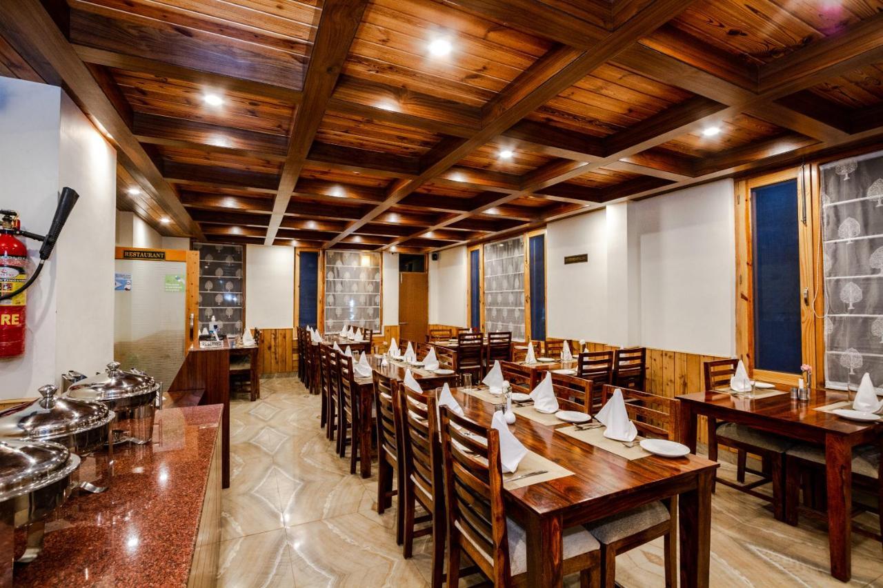 Vaibhav Regency Hotel Manali  Exterior photo