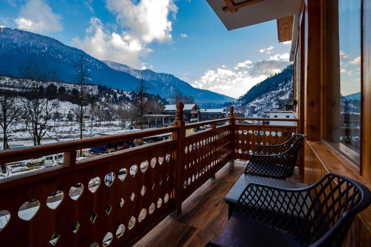 Vaibhav Regency Hotel Manali  Exterior photo