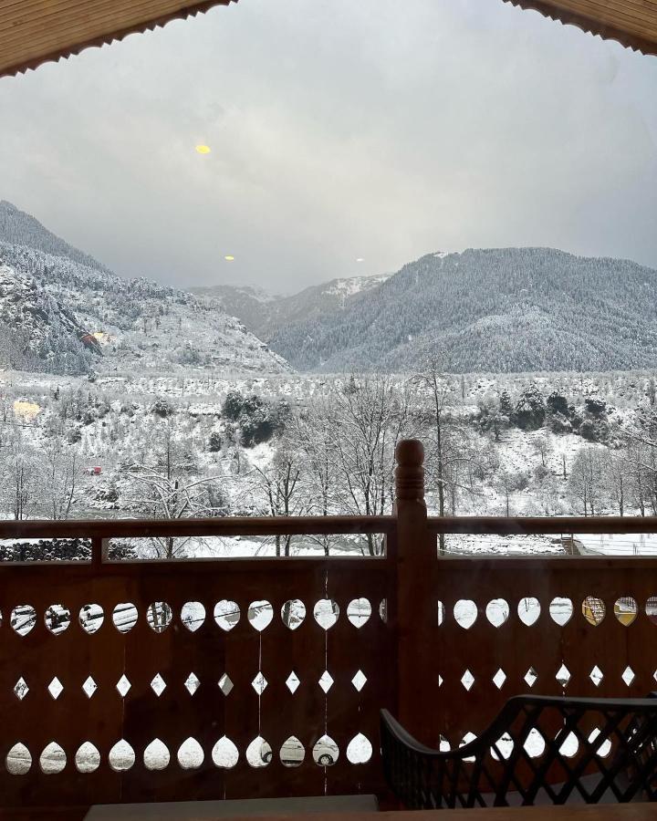 Vaibhav Regency Hotel Manali  Exterior photo